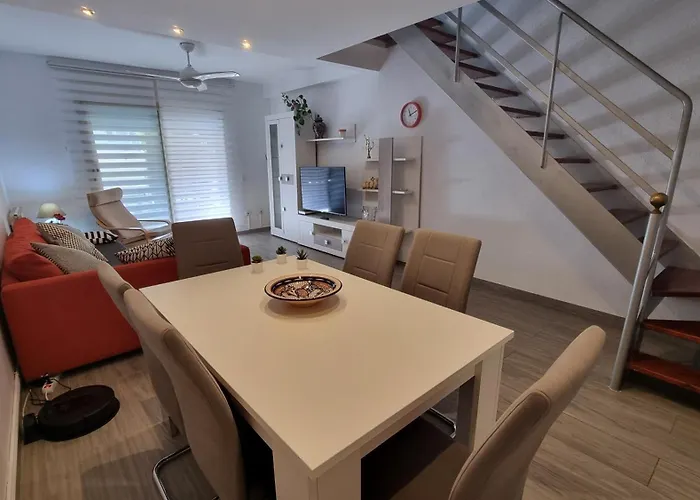Mar La Llosa Apartmán *